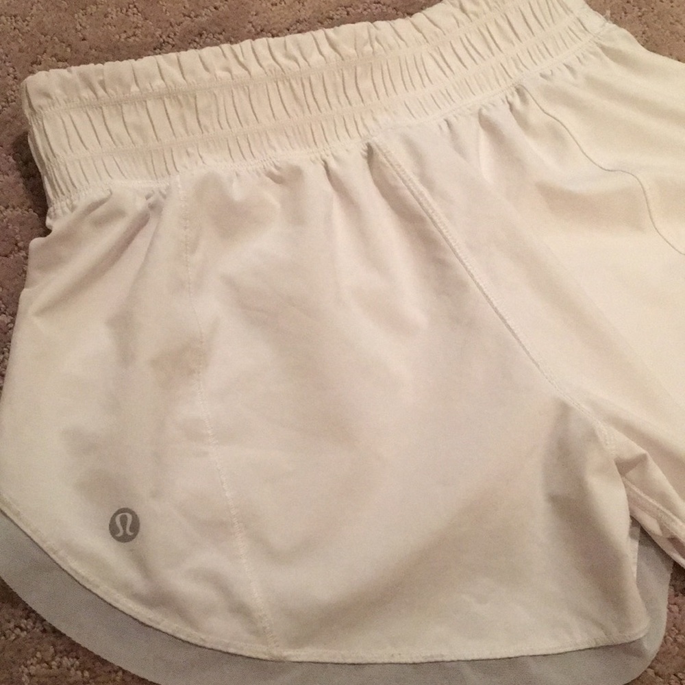 Lululemon athletica Shorts 🍋
